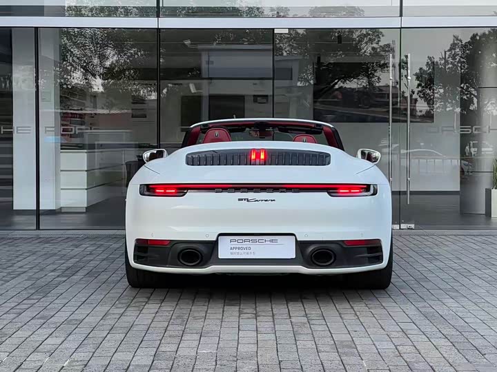 Фото 6 - Porsche 911