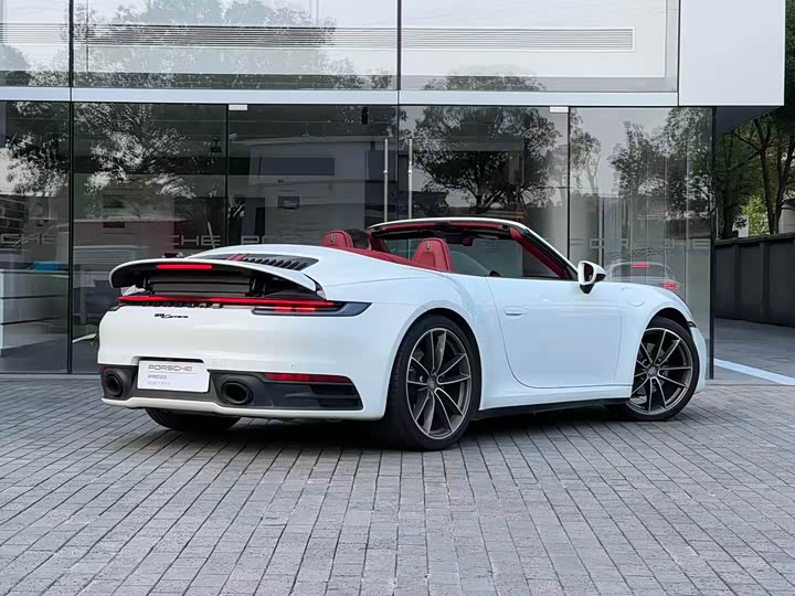 Фото 7 - Porsche 911