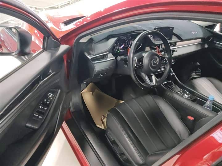 Фото 15 - Mazda Atenza