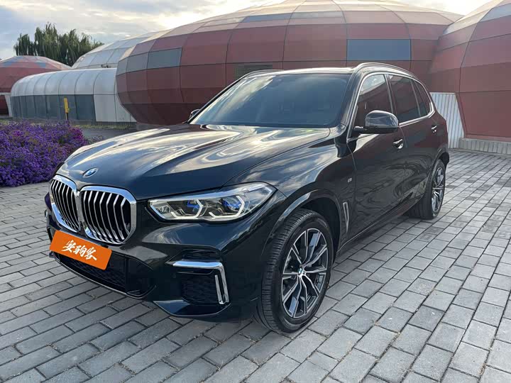 Фото 1 - BMW X5