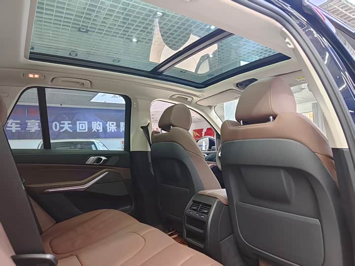 Фото 20 - BMW X5