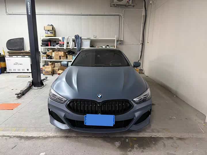 Фото 2 - BMW 8 Series