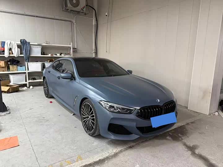 Фото 3 - BMW 8 Series