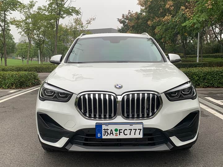 Zdjęcie 2 - BMW X1