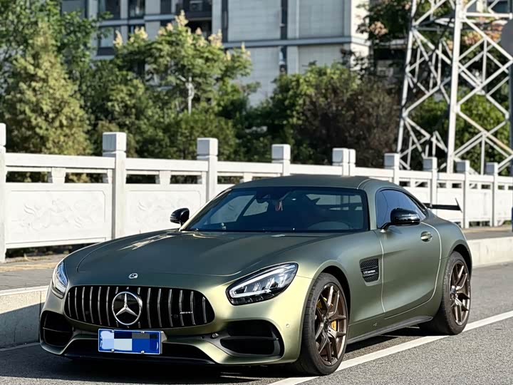 Фото 1 - Mercedes-Benz AMG GT