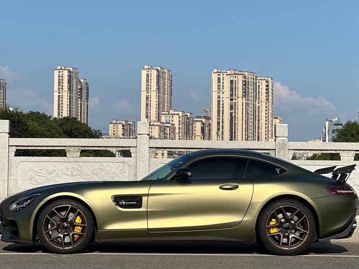 Фото 3 - Mercedes-Benz AMG GT
