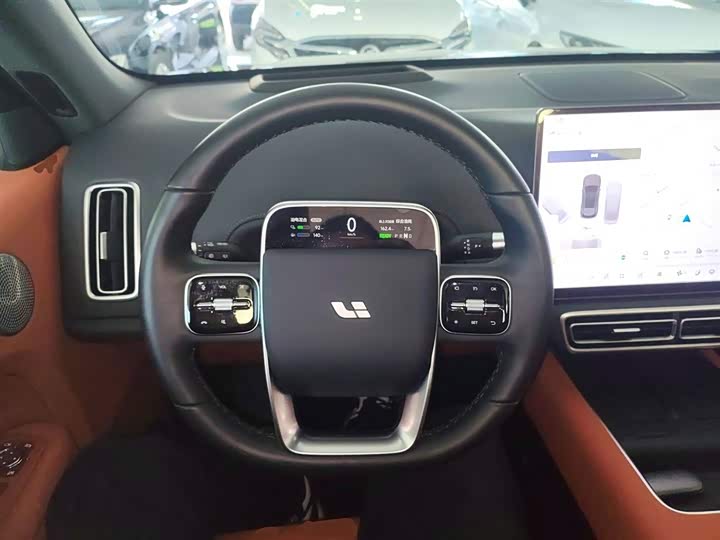 Фото 11 - LiXiang L6