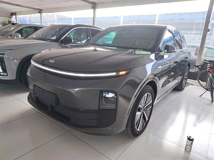 Фото 2 - LiXiang L6