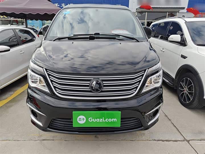 Фото 3 - Dongfeng Forthing Lingzhi M5