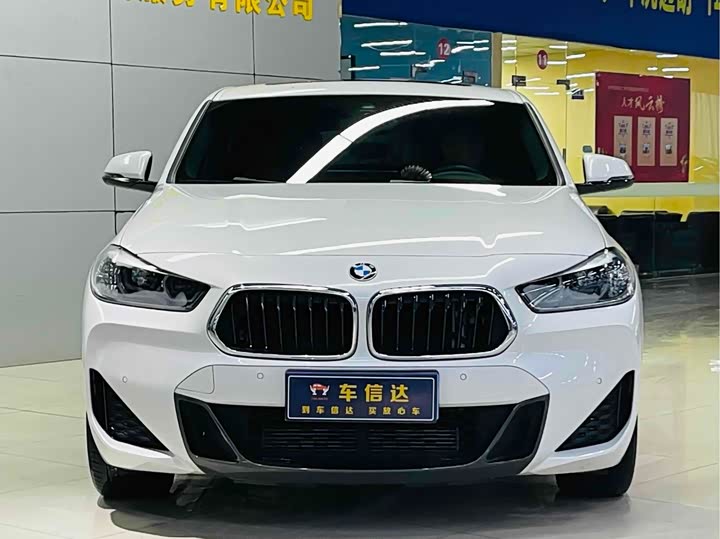 Фото 2 - BMW X2