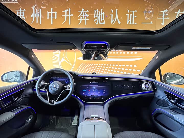 Фото 12 - Mercedes-Benz EQS