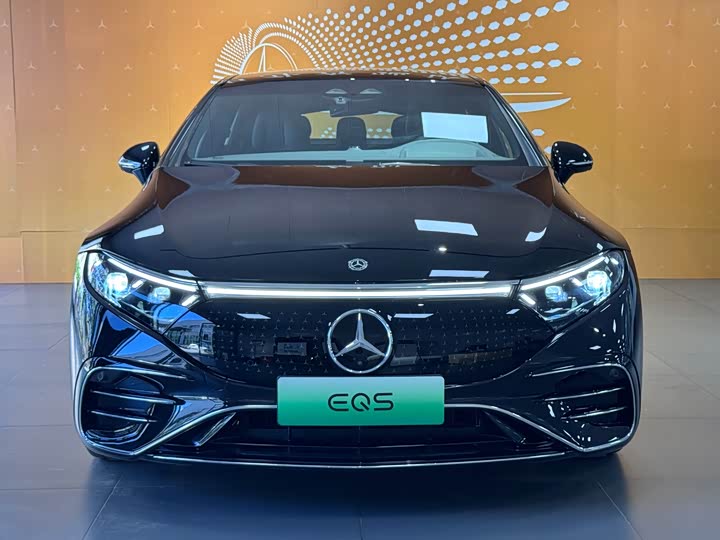 Фото 4 - Mercedes-Benz EQS