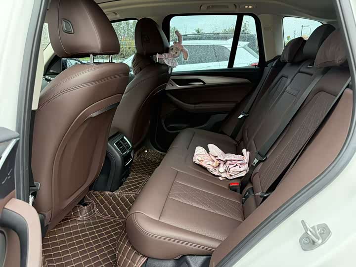 Фото 3 - BMW iX3