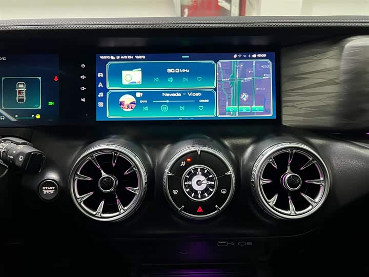 Фото 15 - Tank 300