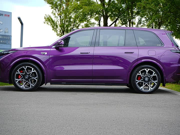 Фото 10 - LiXiang L9