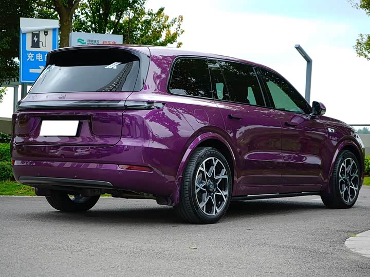 Фото 8 - LiXiang L9