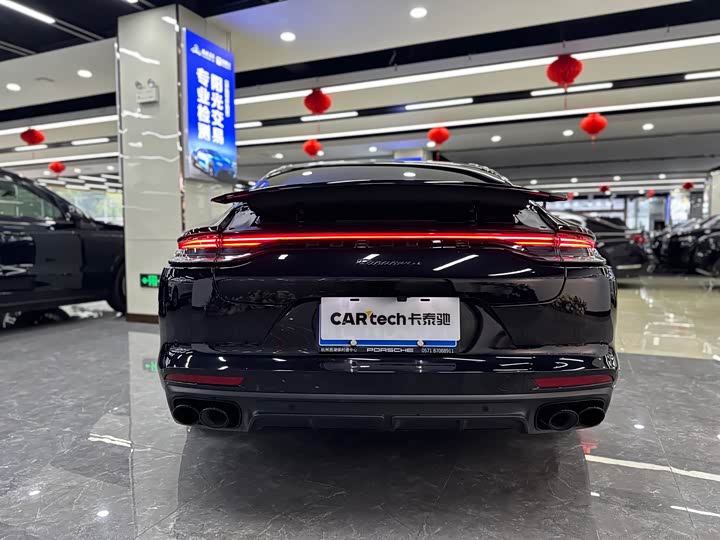 Фото 6 - Porsche Panamera