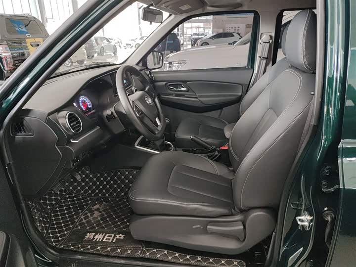 Фото 15 - Dongfeng Rich