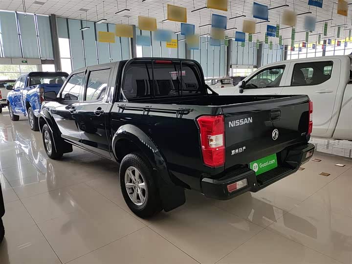 Фото 5 - Dongfeng Rich