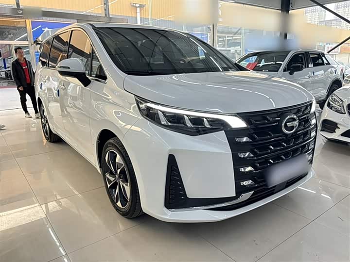 Фото 9 - GAC Trumpchi M6