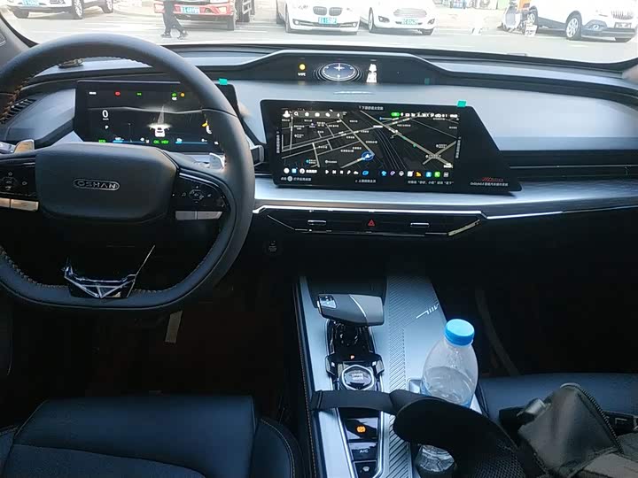 Фото 13 - Changan Oshan Z6 Hybrid