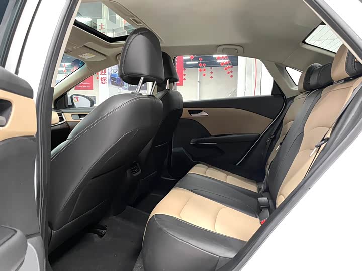 Фото 12 - Chevrolet Monza