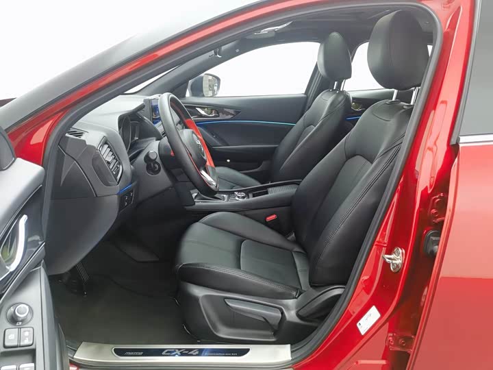 Фото 6 - Mazda CX-4