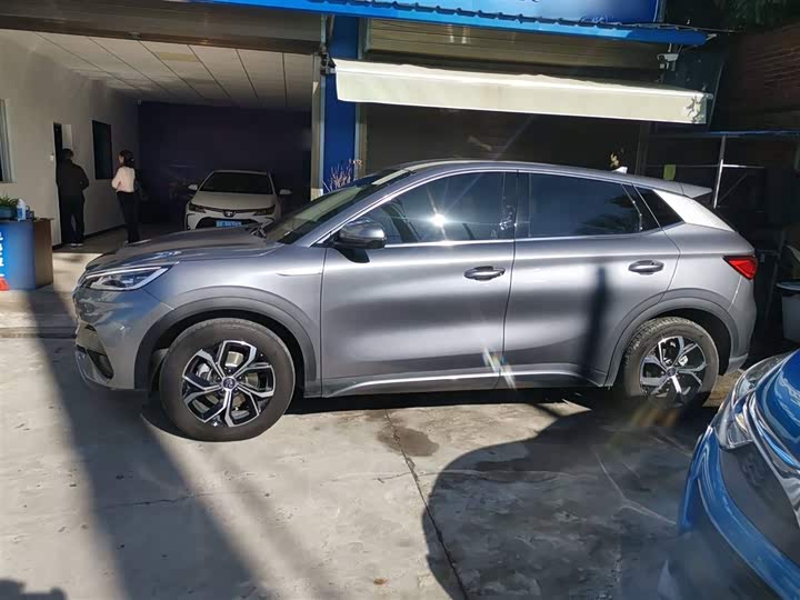 Фото 5 - BYD Yuan Plus