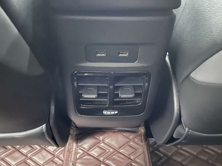 Фото 6 - XPeng G3