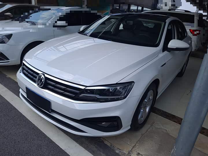 Фото 2 - Volkswagen Lamando L