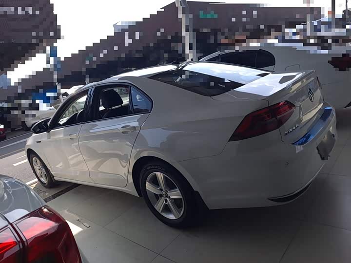 Фото 7 - Volkswagen Lamando L