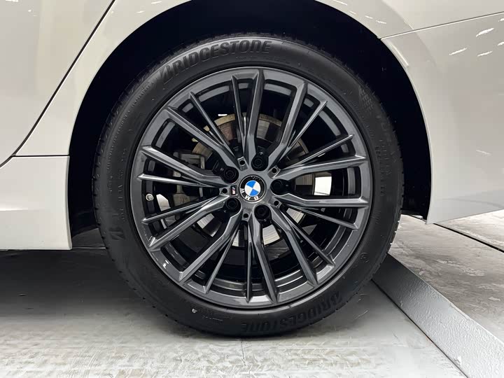 Фото 6 - BMW 3 Series