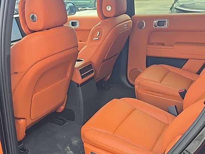 Фото 11 - LiXiang L9