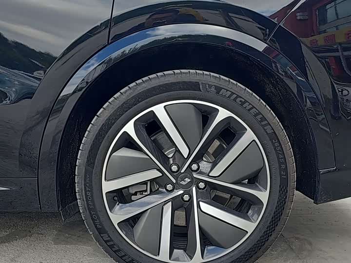 Фото 7 - LiXiang L9