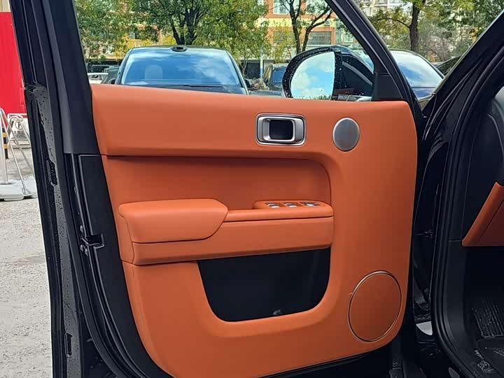 Фото 8 - LiXiang L9