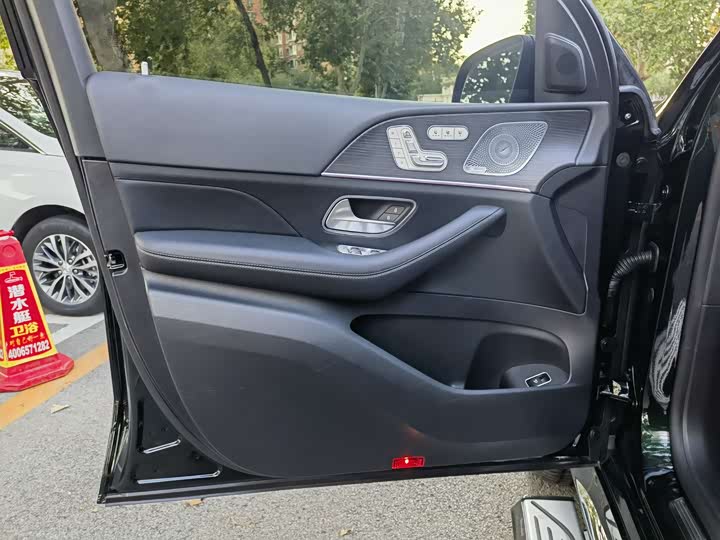 Фото 3 - Mercedes-Benz GLS-Class