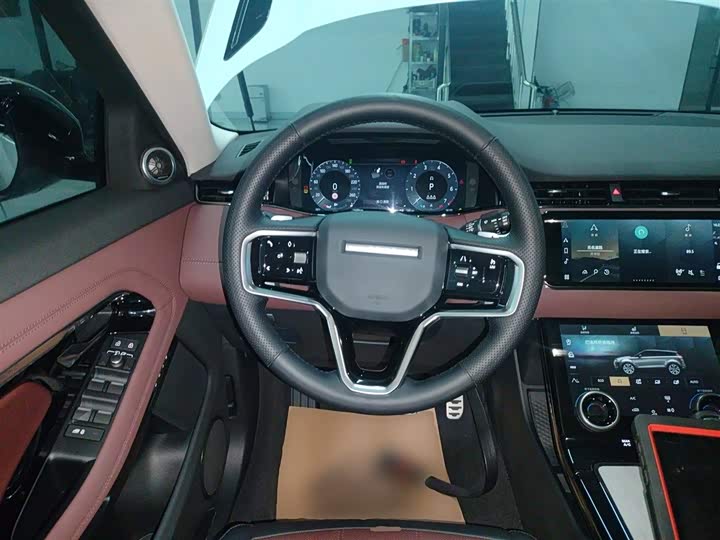 Фото 11 - Land Rover Range Rover Evoque L