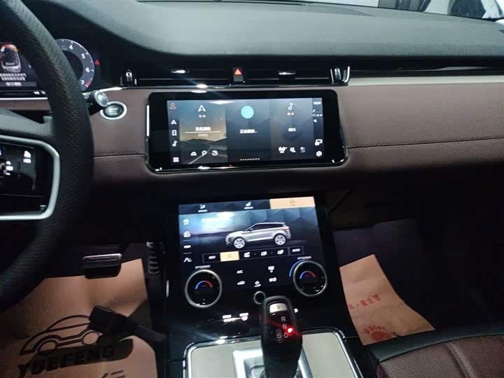 Фото 13 - Land Rover Range Rover Evoque L