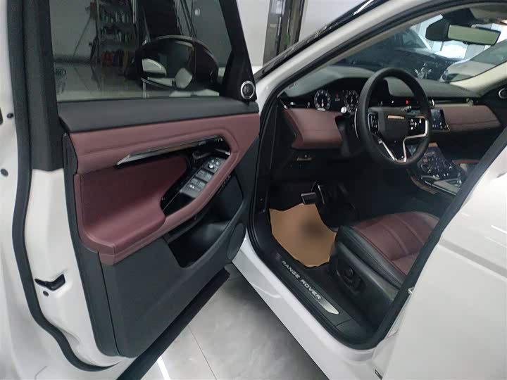 Фото 16 - Land Rover Range Rover Evoque L