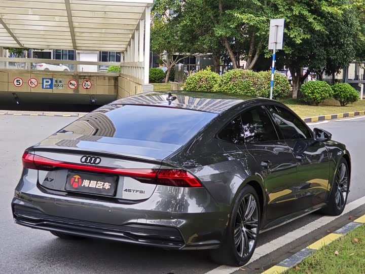 Фото 6 - Audi A7