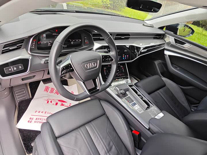 Фото 7 - Audi A7