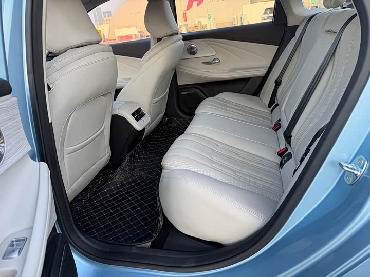 Фото 15 - Chery Fulwin A8