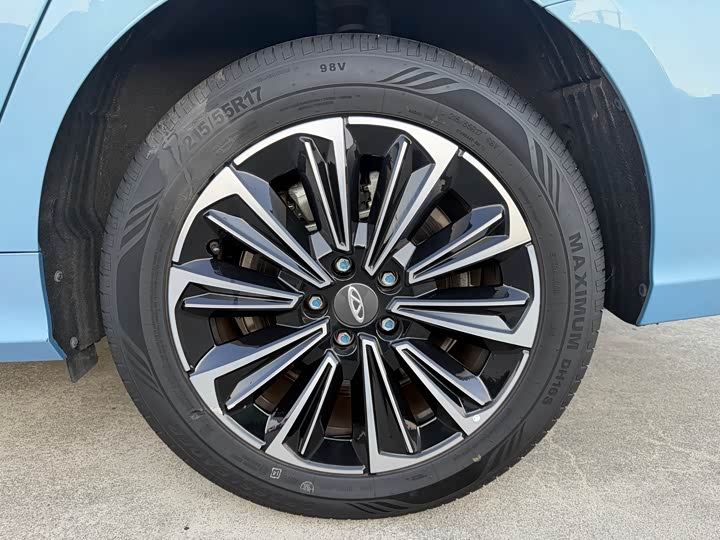 Фото 8 - Chery Fulwin A8