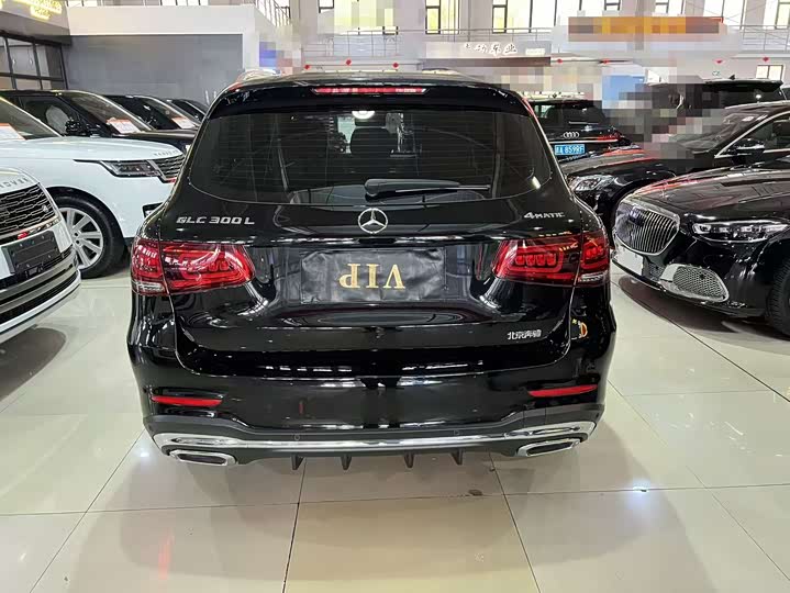 Фото 10 - Mercedes-Benz GLC-Class