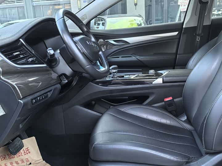 Фото 6 - Geely Emgrand GT