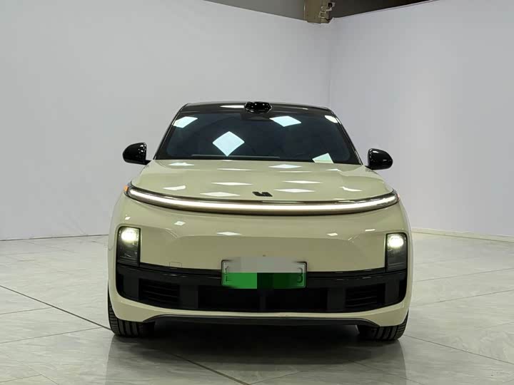 Фото 2 - LiXiang L9