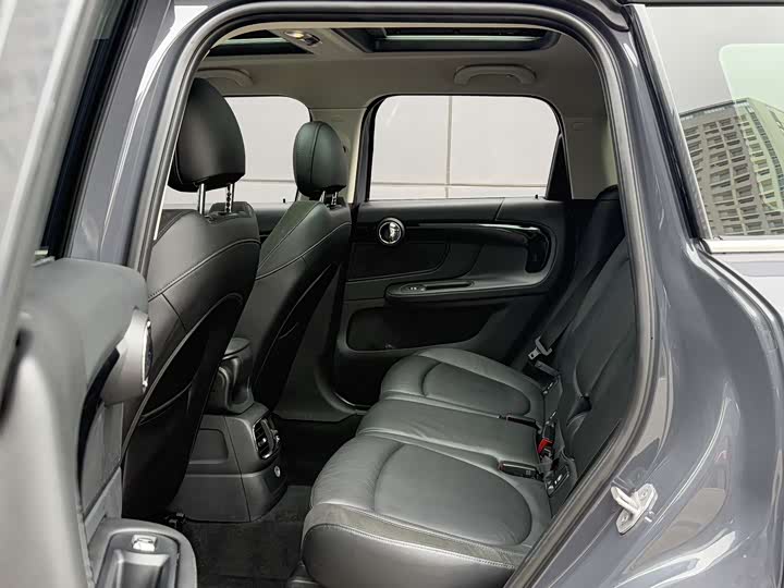 Фото 4 - Mini Countryman