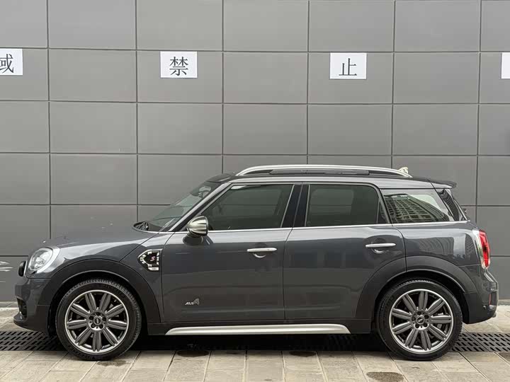 Фото 5 - Mini Countryman