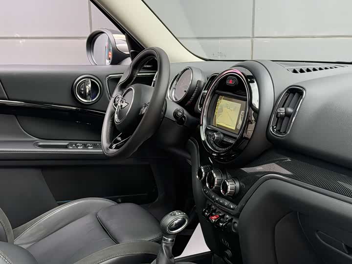 Фото 9 - Mini Countryman