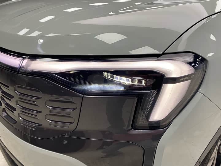 Фото 17 - Ford Equator Sport Hybrid